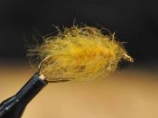 Caddis Fuzz Pupa Dirty Yellow